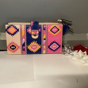 Very cute simply southern women’s wallet.